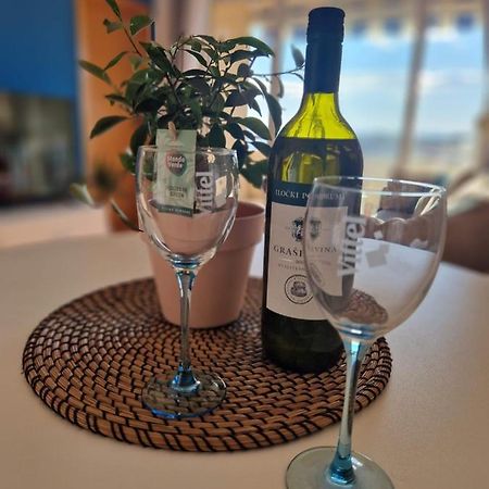 City Apartment Sanja マカルスカ エクステリア 写真