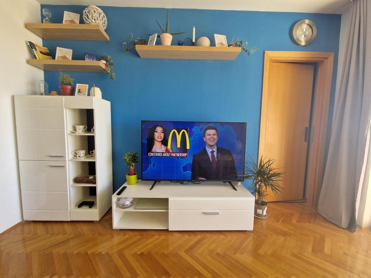 City Apartment Sanja マカルスカ エクステリア 写真