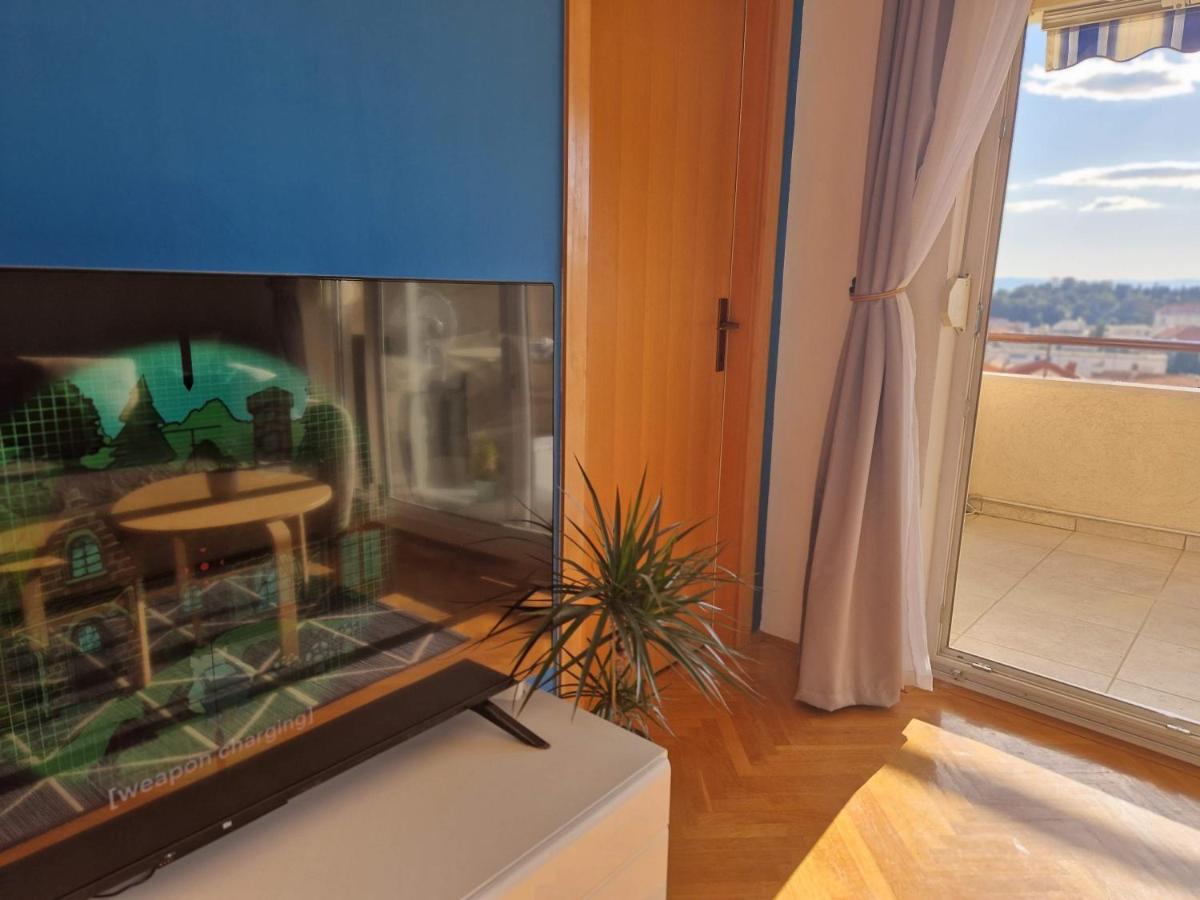 City Apartment Sanja マカルスカ エクステリア 写真